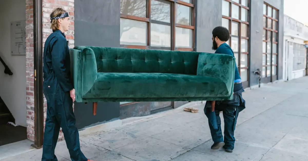 how much does a local moving service cost