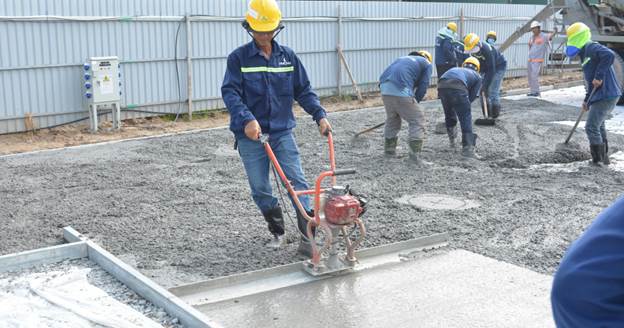 how much do concrete construction workers make