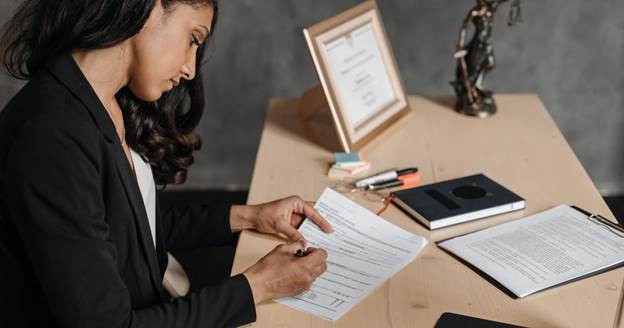What to look for in a divorce lawyer