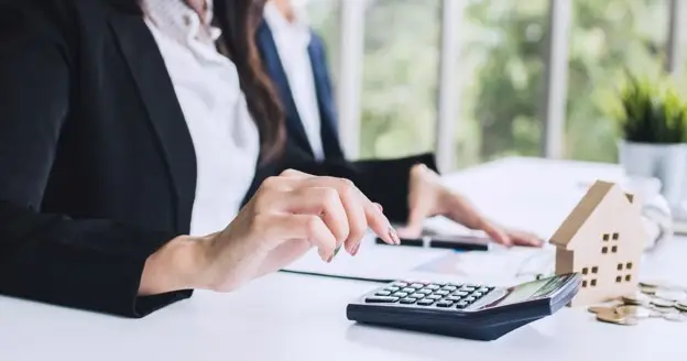 Can a debt collection agency refuse a payment plan