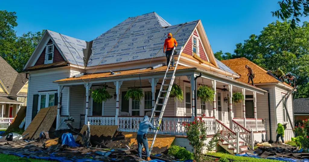 Can roofing paper get wet