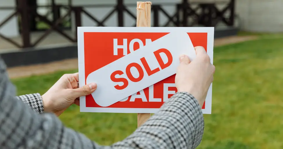 what happens when you sell a house and buy another